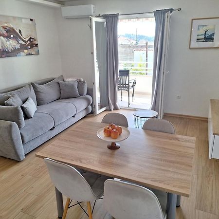 Apartment Joy Макарска Екстериор снимка