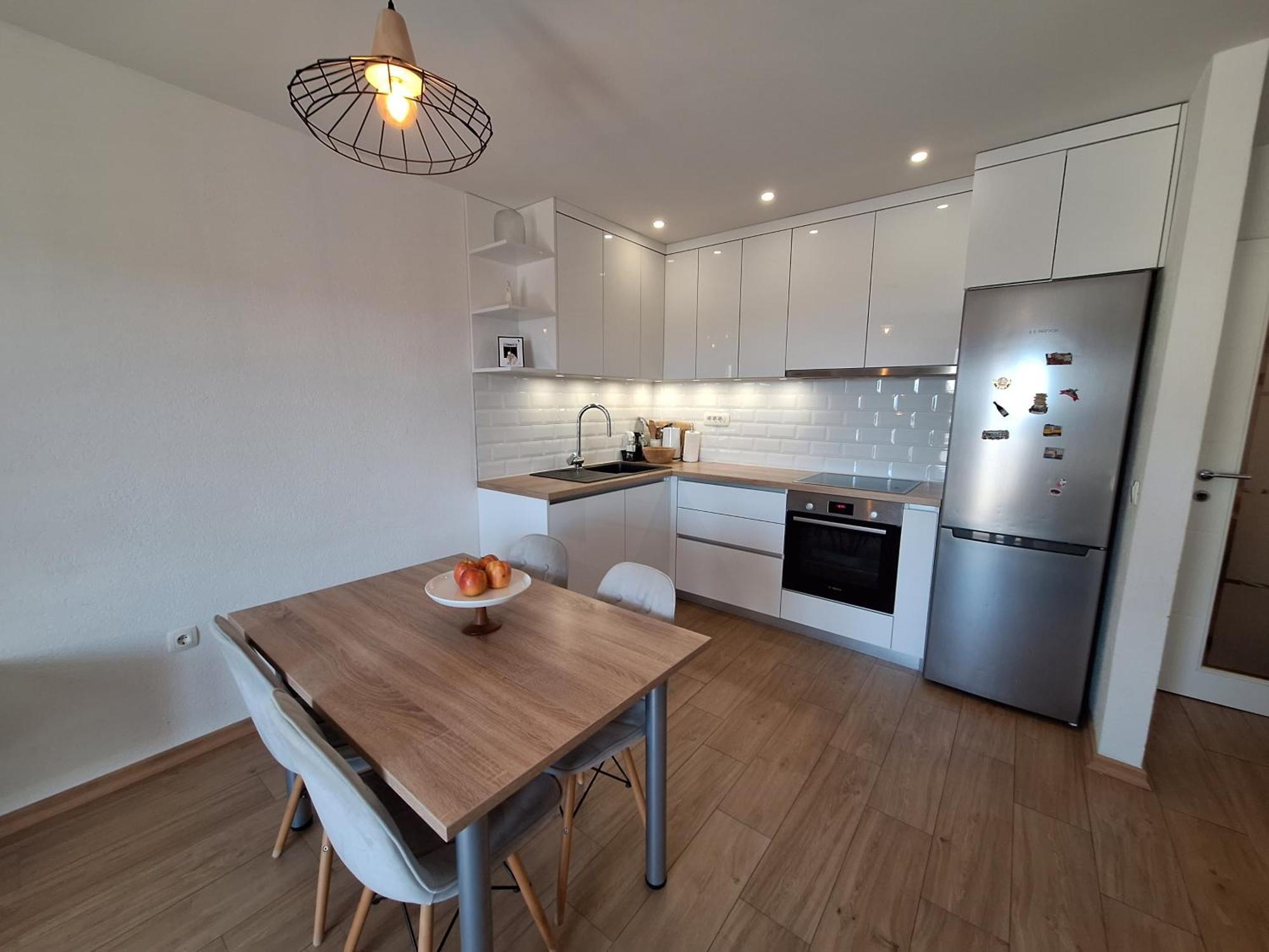 Apartment Joy Макарска Екстериор снимка