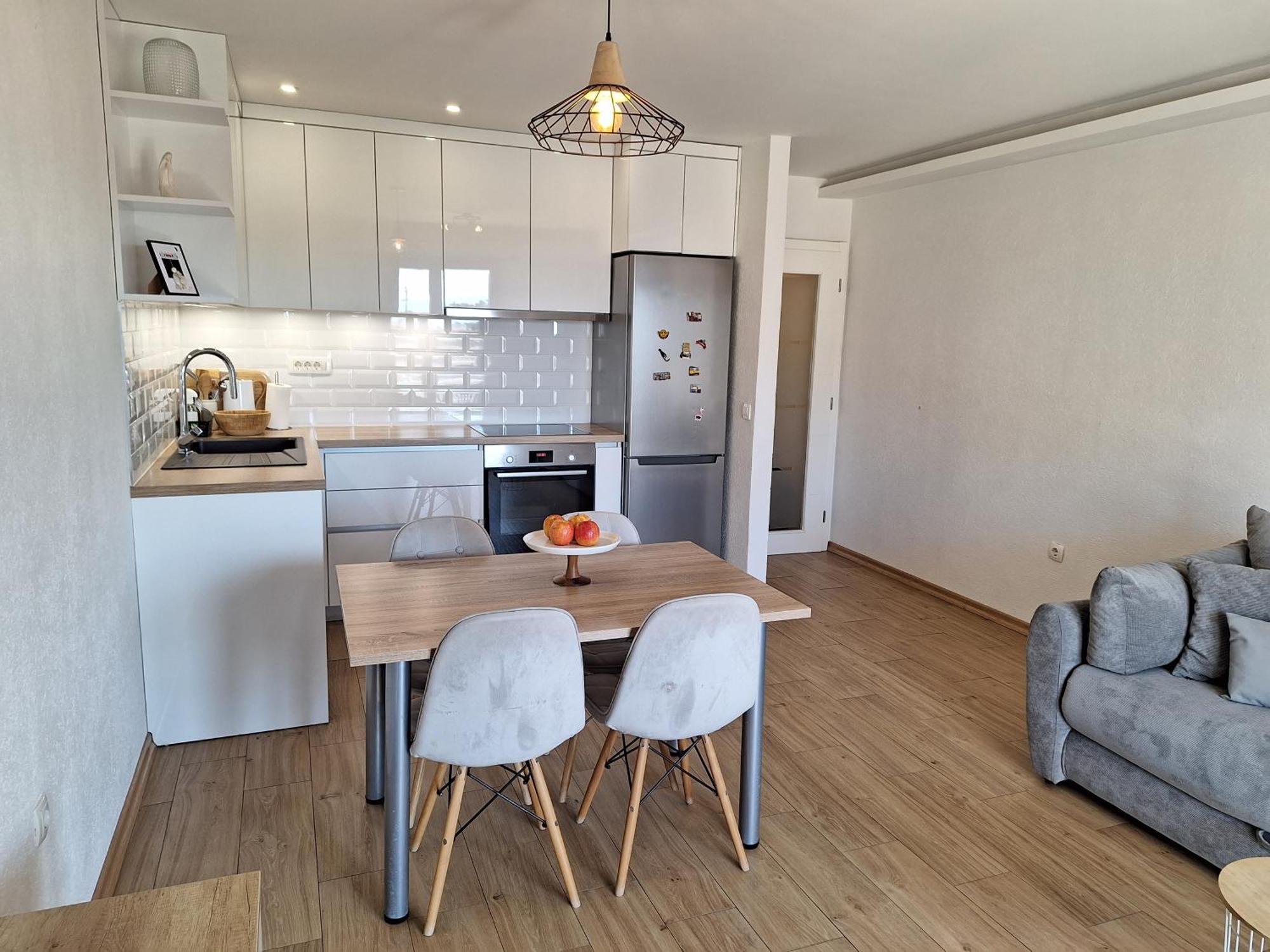 Apartment Joy Макарска Екстериор снимка