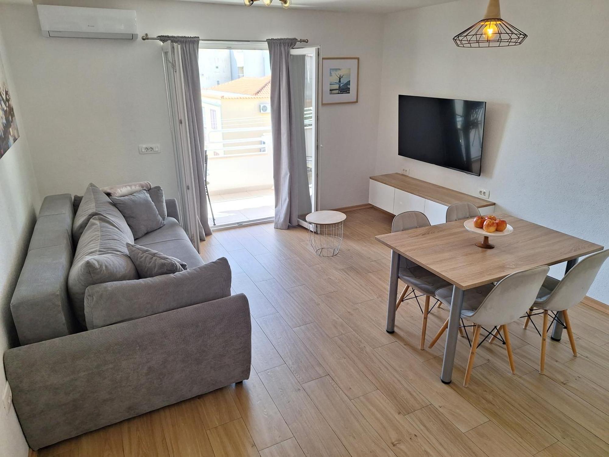 Apartment Joy Макарска Екстериор снимка